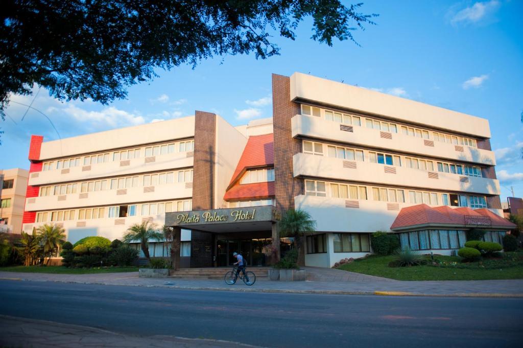 Maita Palace Hotel Passo Fundo Exterior photo